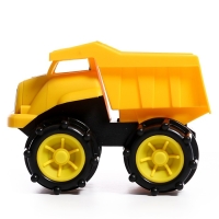 Грузовик &laquo;Карьерный самосвал&raquo;