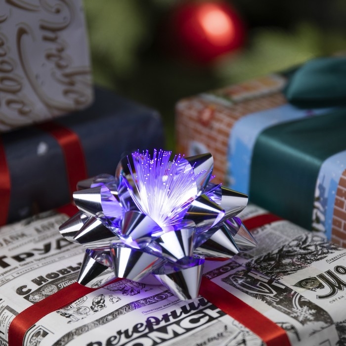 Светодиодная игрушка &laquo;Бант-звезда&raquo; 9 &times; 6 &times; 9 см, батарейки LR44х3 (в комплекте), свечение мульти, серебристая