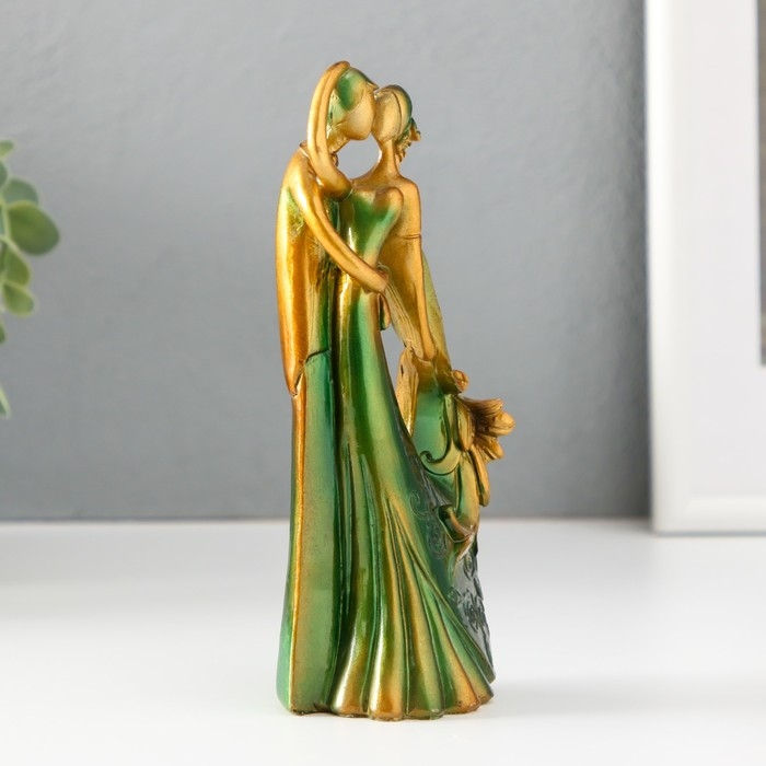 Сувенир полистоун Сувенир полистоун "Молодожёны. Поцелуй в танце" 16,5 см