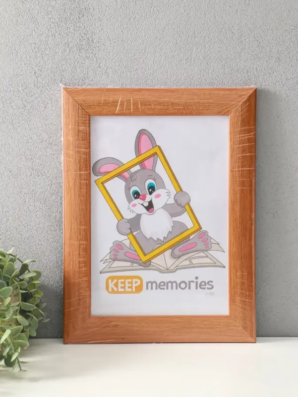 Фоторамка для фото 21х30 см (с ножкой) "Luxe Elegance" пластик, бежевый, (пластик экран)