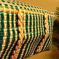 Сумка плетёная пластиковая 40х20х55 см, цв. зелёно-бежевый