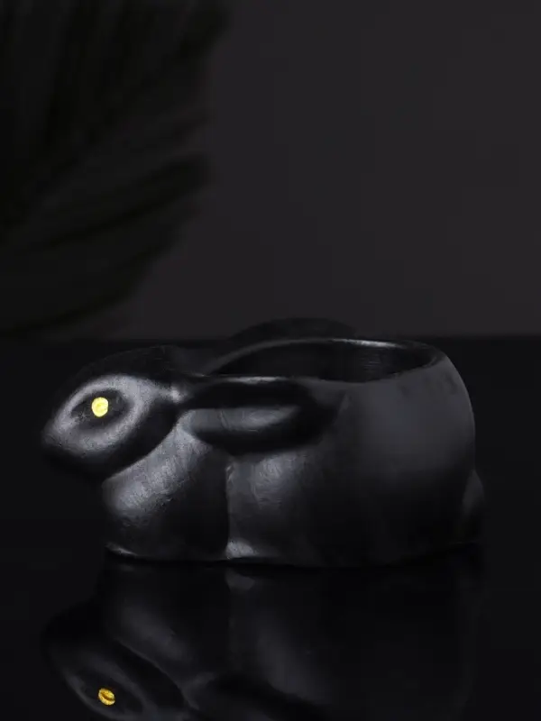 Подсвечник "Заяц" 9х6х4 см, черный