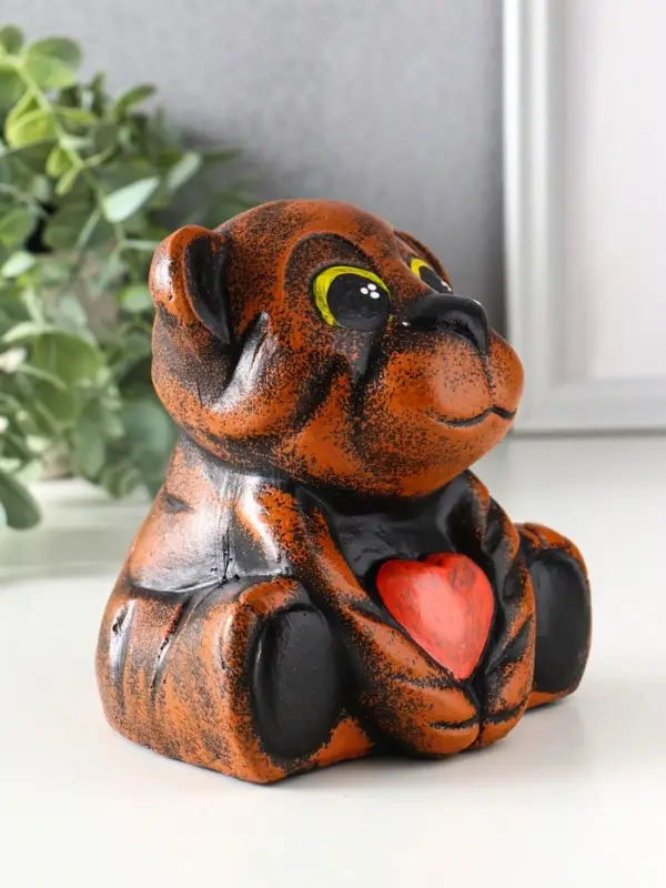 Копилка для денег &laquo;Тигрёнок с сердцем&raquo;, гипс, 14.5&times;13.5&times;13 см