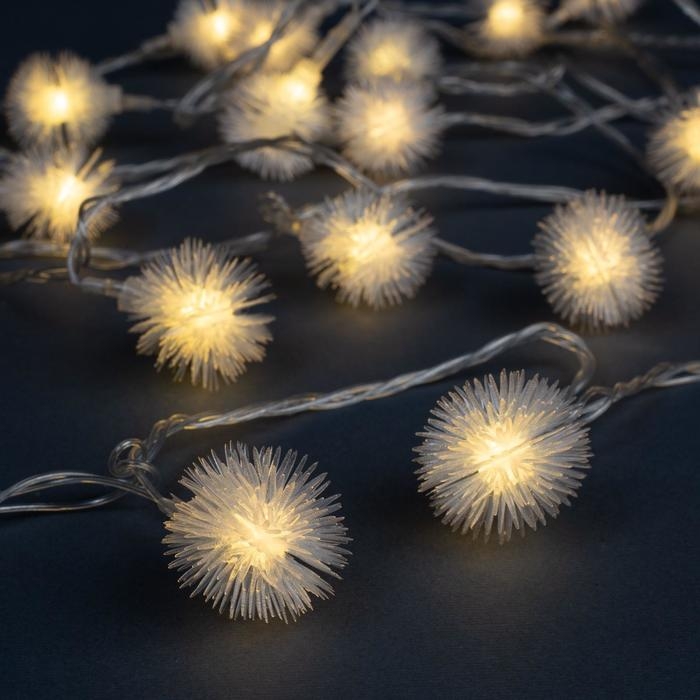 Гирлянда &laquo;Нить&raquo; 5 м с насадками &laquo;Ёжики белые&raquo;, IP20, прозрачная нить, 30 LED, свечение тёплое белое, 8 режимов, 220 В