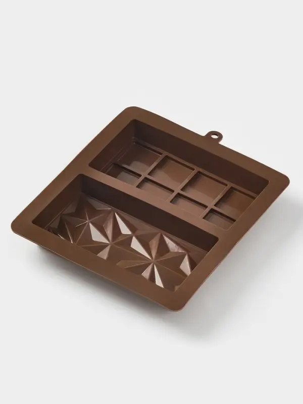 Форма для дубайского шоколада 2 плитки "Квадраты, пирамиды" 21x19x2,5 см