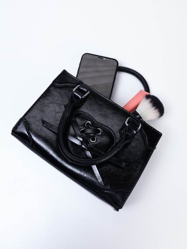 Сумка женская, 20*8*14, отд на молнии, длин ремень, черный