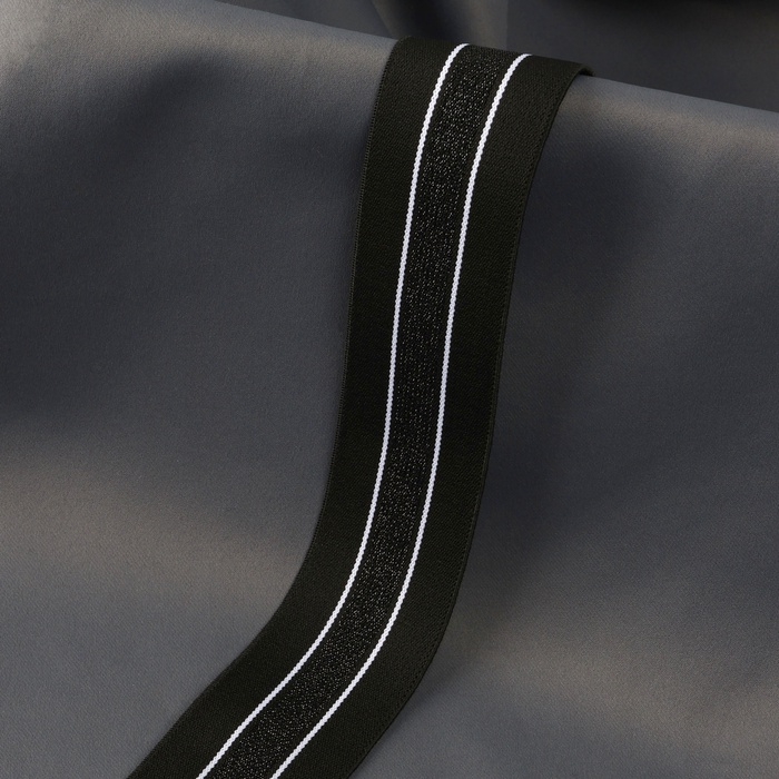 Резинка тканая, мягкая, 40 мм, 4,5 &plusmn; 1 м, цвет чёрный/белый/серебряный