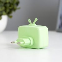 Ночник "Телевизор" LED зеленый 7х7х6,5 см Ночник "Телевизор" LED зеленый 7х7х6,5 см