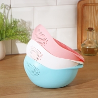 Дуршлаг кухонный Доляна &laquo;Радуга&raquo;, 22&times;16,5&times;12 см, цвет МИКС