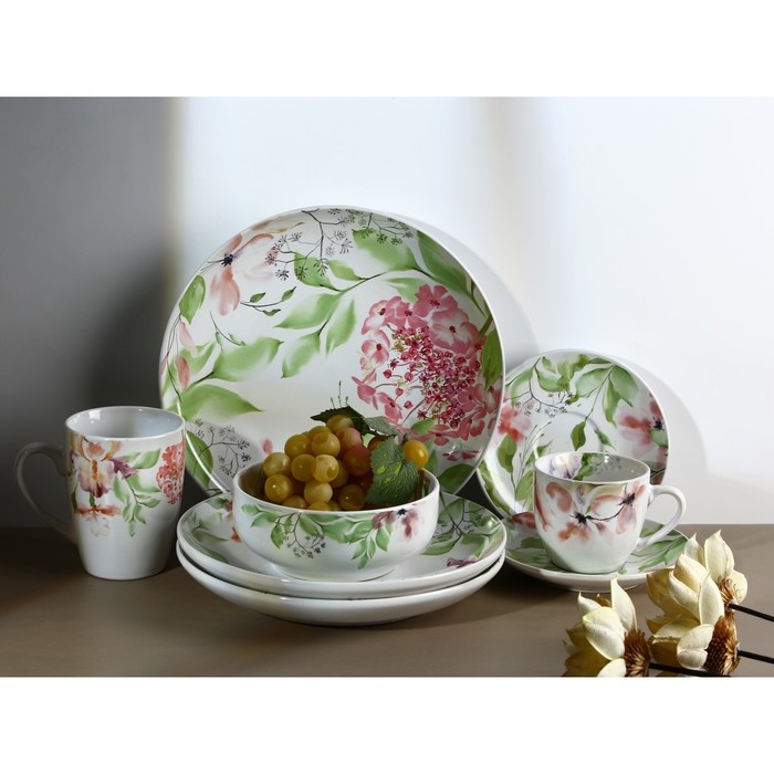 Набор посуды на 4 персоны &laquo;Акварель&raquo;, 16 предметов: 4 тарелки 23 см, 4 миски 14.5 см, 4 кружки 250 мл, 4 блюдца 15 см.