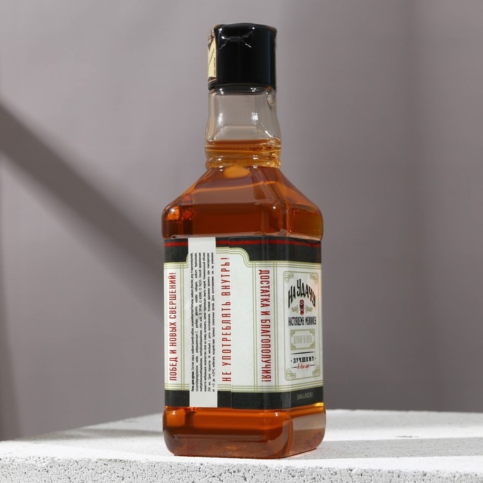 Подарочный набор мужской &laquo;На удачу&raquo;: гель для душа во флаконе виски, аромат пряный виски, 250 мл; успокаивающий гель для бритья, 110 мл