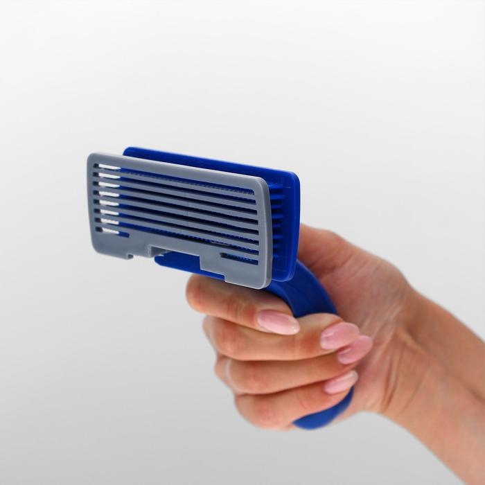 Пуходёрка пластиковая с самоочисткой, 10 х 15 см, синяя Пуходёрка пластиковая с самоочисткой, 10 х 15 см, синяя