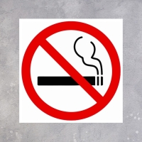 Табличка &laquo;НЕ КУРИТЬ&raquo; 100&times;100, клейкая основа