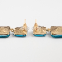 Серьги со стразами &laquo;Иллюзион&raquo; полутона квадраты, цвет бирюзовый в золоте