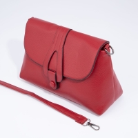 Сумка-мессенджер на молнии, цвет красный