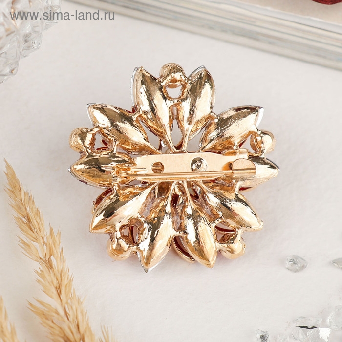 Брошь &laquo;Цветок&raquo; хризантемы, цвет красный в золоте