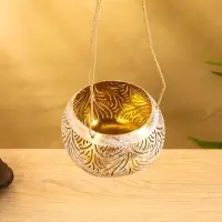 Подсвечник подвесной из кокоса, 14&times;14&times;10 см, бело-золотой