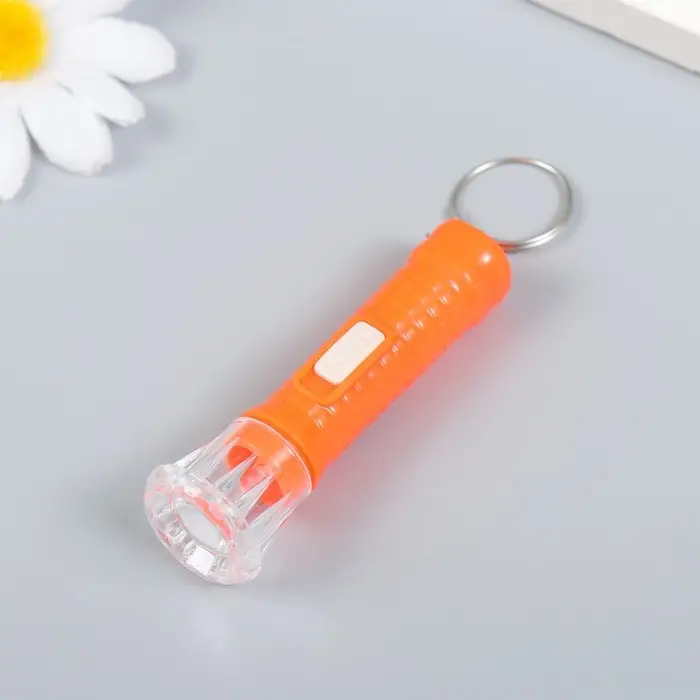 Фонарик брелок для ключей на кольце &laquo;Клеточка&raquo;, 7&times;2&times;2 см, МИКС