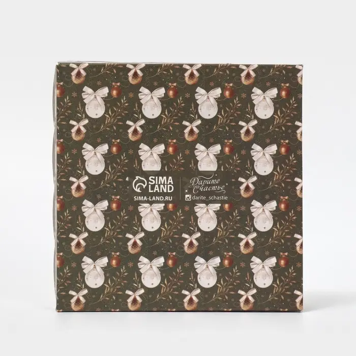 Коробка для кондитерских изделий с пластиковой крышкой &laquo;Время исполнения желаний&raquo;, 13 х 13 х 3 с