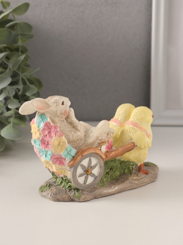 Сувенир полистоун "Цыплята везут кролика в колеснице" 14,5х7х9 см