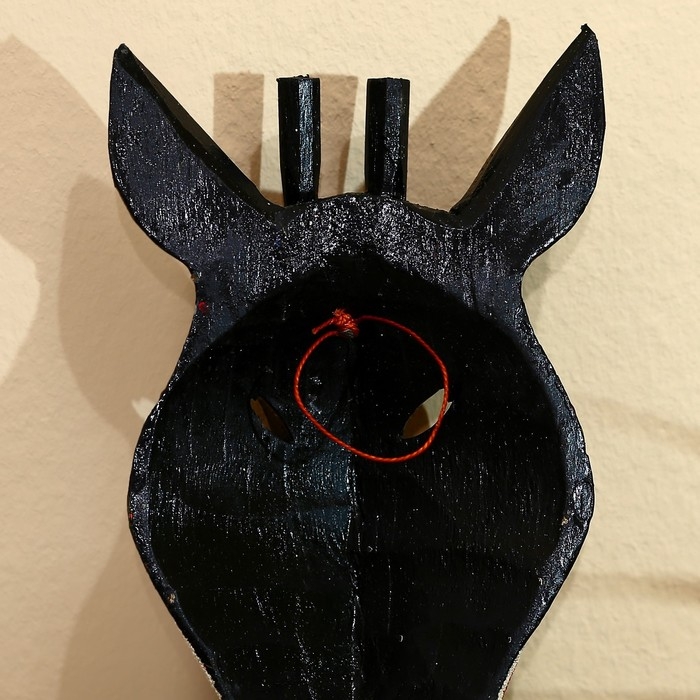 Маска "Зебра" албезия 19х9х4 см