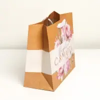 Пакет подарочный крафтовый, упаковка, &laquo;С 8 Марта&raquo;, ML 27 х 23 х 11.5 см