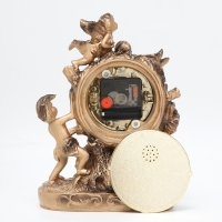 Часы настольные интерьерные "Ангелы", 21 х 26 см, циферблат d-8.5 см