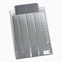 Пакет упаковочный пупырчатый, с  клапаном и клеевым слоем,32х40+4 см,п/э, 3 слоя, металлизир