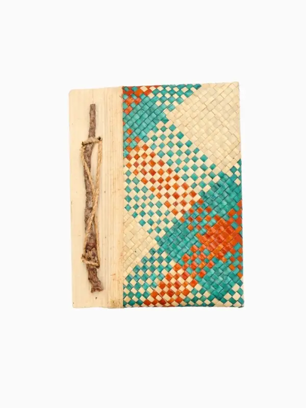 Блокнотик плетёный, 48 листов, 14&times;18&times;2 см, красно-синий-зелёный