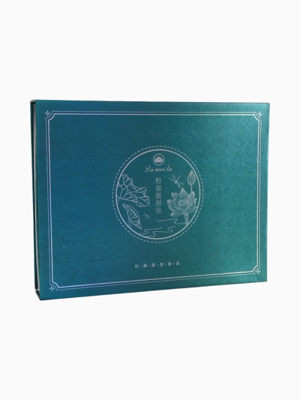 Набор для макияжа (карандаш для бровей, кушон, пудра, подводка, помада, бальзам, тушь, тени)   10744