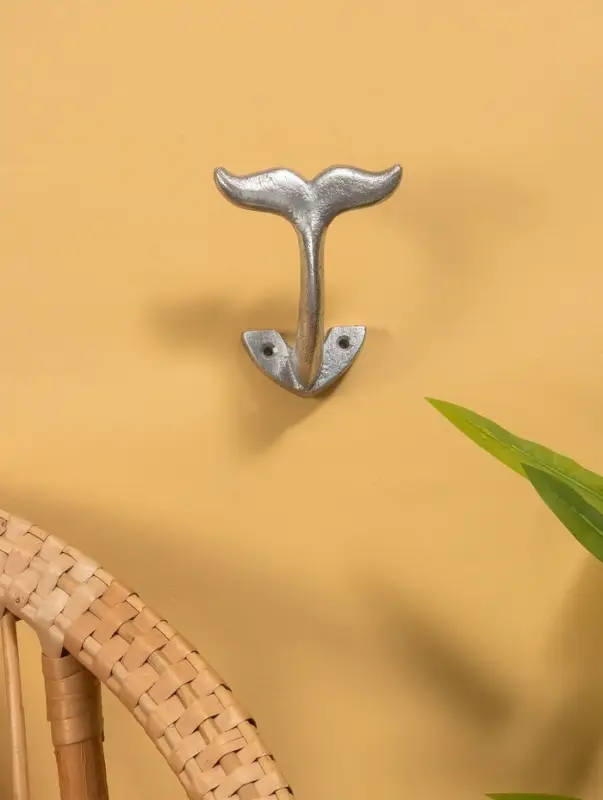 Крючок "Китовый хвост" 12х9 см