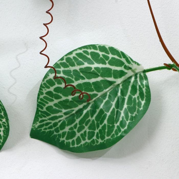 Лиана Лиана "Каладиум" 230 см цена за 1шт(в упаковке 5шт)