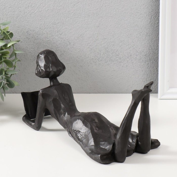 Сувенир полистоун Сувенир полистоун "Девушка с книжкой" чёрный 12х31х12 см