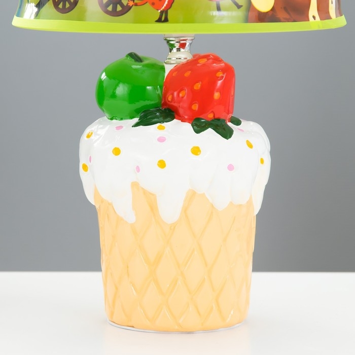 Настольная лампа Настольная лампа "Пирожное" Е14 40Вт МИКС 20х20х32,5 см RISALUX