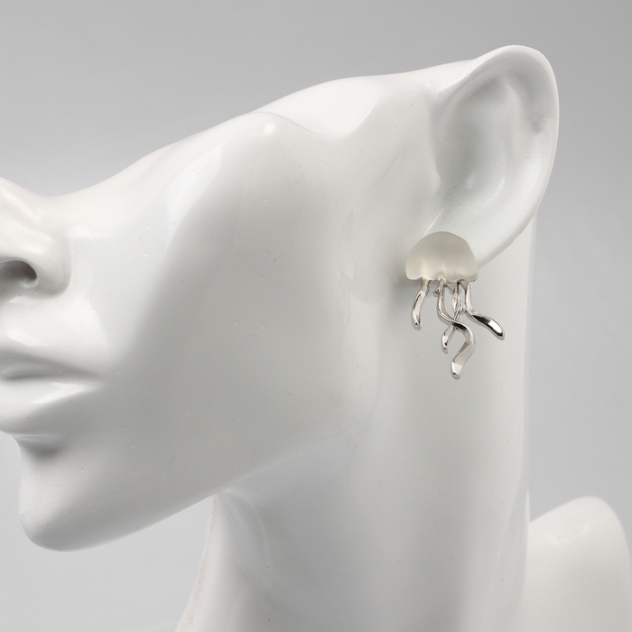 Серьги металл &laquo;Медуза&raquo; миниатюрная, цвет белый