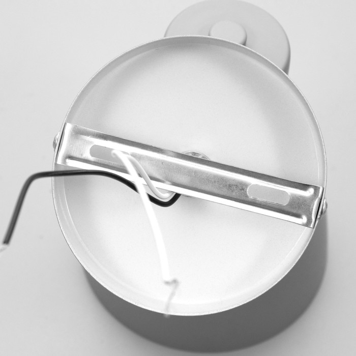 Бра "Севантос" Е27 40Вт серый 16х16х12 см