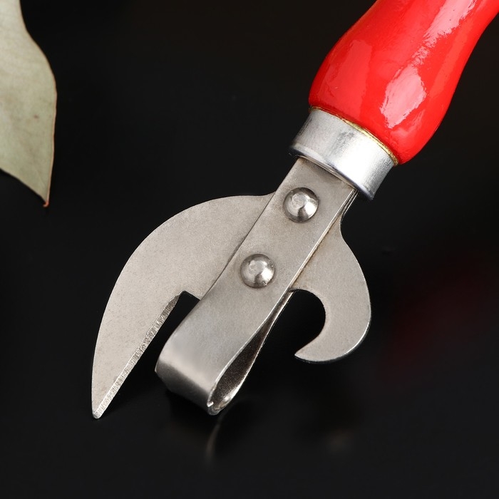 Открывашка консервная &laquo;Хохлома&raquo;, клепаная, с художественной росписью, деревянная