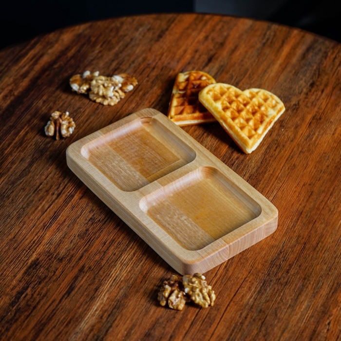 Менажница деревянная прямоугольная Доляна, 18&times;10 см, 2 секции, берёза, пропитана маслом