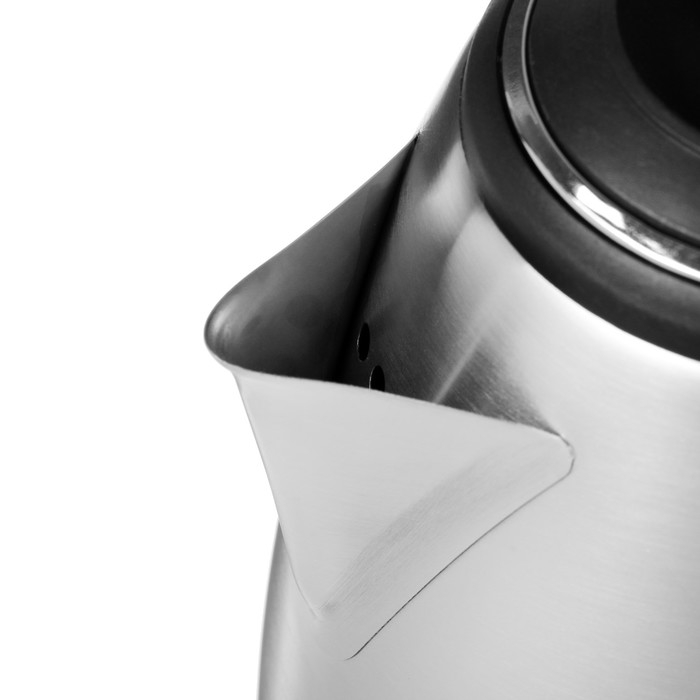 Чайник электрический Centek CT-1068, металл, 2 л, 2000 Вт, серебристый Чайник электрический Centek CT-1068, металл, 2 л, 2000 Вт, серебристый