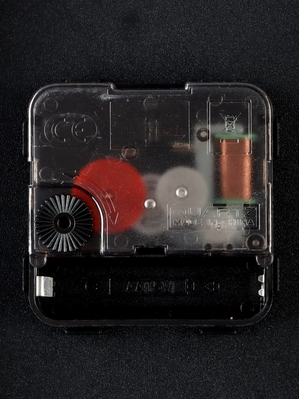 Часы настенные интерьерные &laquo;Блестки&raquo;, плавный ход, d-35 см, золотые