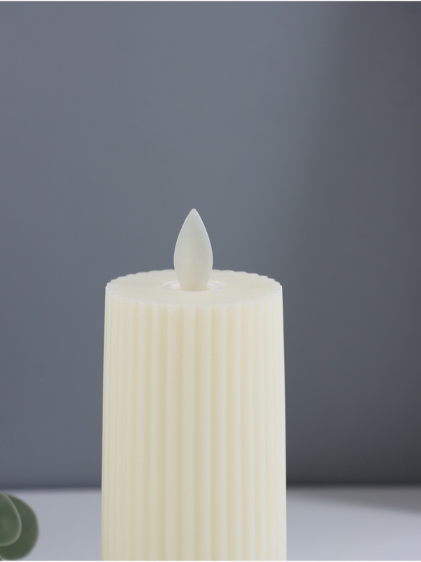 Ночник свеча "Уют" LED 3xAG13 белый 5х5х11см