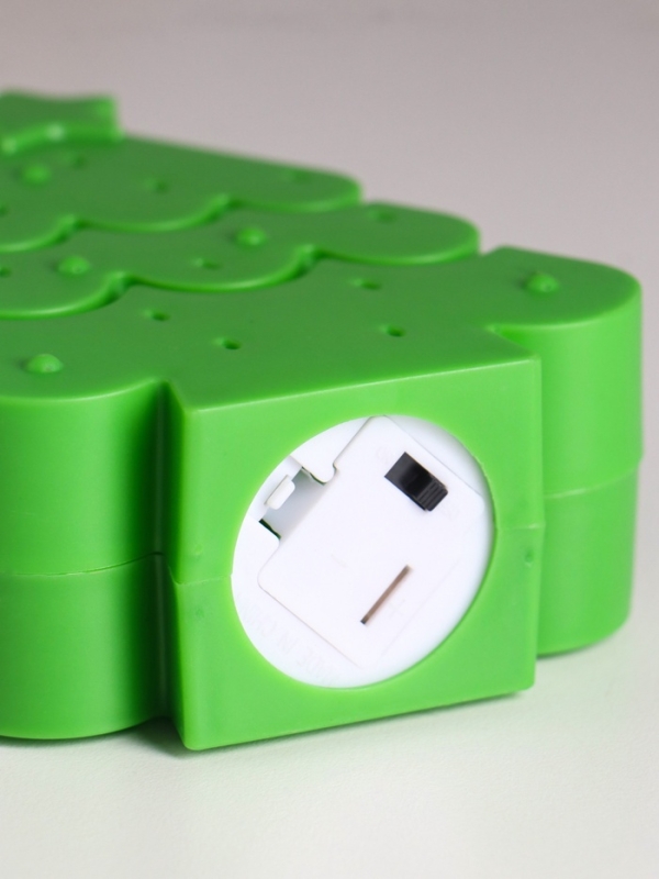 Сувенир пластик свет "Ёлочка со звездой" 3хLR1130 8,5х4х10,8 см