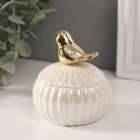 Шкатулка керамика "Пташка на пуфике" белый перламутр 8,2х8,2х10 см