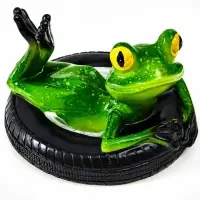 Садовая фигура 14 х 13 х 9,5 см "Лягушка на шине" Водоплавающая