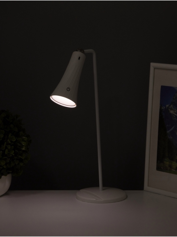 Светильник настольный &laquo;Рим&raquo; АКБ 1200Ма USB Type-C 5Вт LED 3000-6000К сенсор, плафон на магните 7х14х