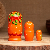 Матрёшка &laquo;Земляничка&raquo;, оранжевое платье, 3 кукольная, 10-12 см