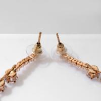 Серьги висячие со стразами &laquo;Дорожка&raquo; кругов, цвет белый в золоте, 7,5 см