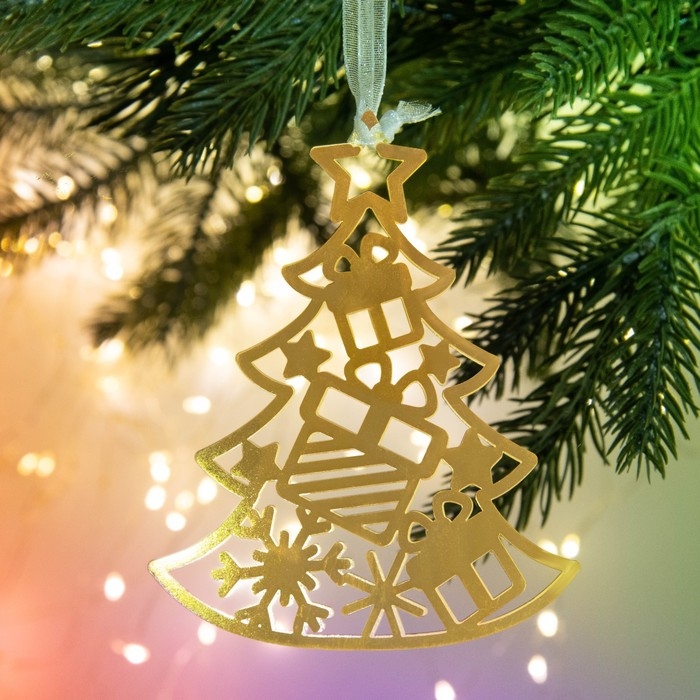 Ёлочная игрушка новогодняя  &laquo;Новый год: Ёлка&raquo;,   8.9 х 9.1 см.