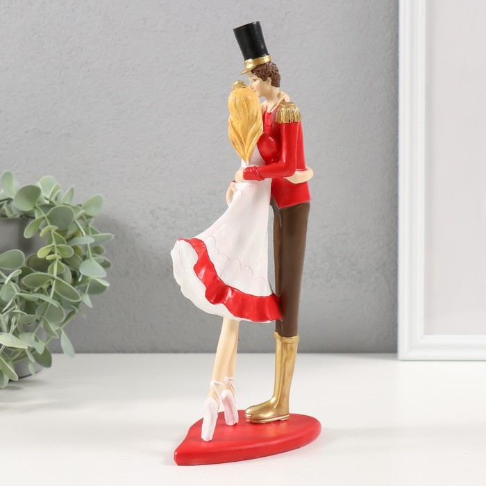 Сувенир полистоун "Объятия влюбленных" 11х7,5х25 см