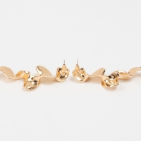 Серьги металл &laquo;Блеск&raquo; волна, цвет золото